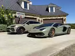 Hire Lamborghini Urus Dubai 