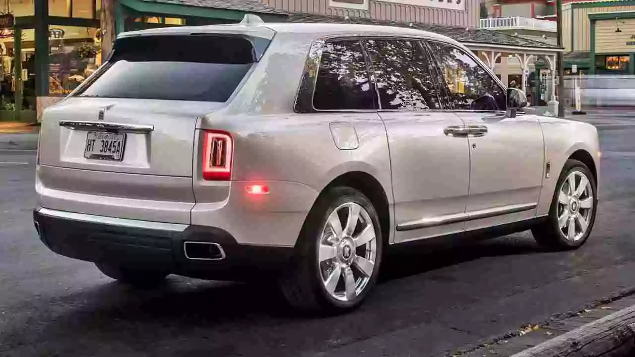 Rolls Royce Cullinan Ride Price In Dubai
